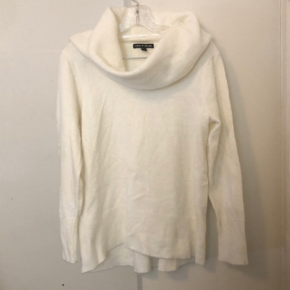 Cable and gauge black sweater light weight size L/g (NWOT)